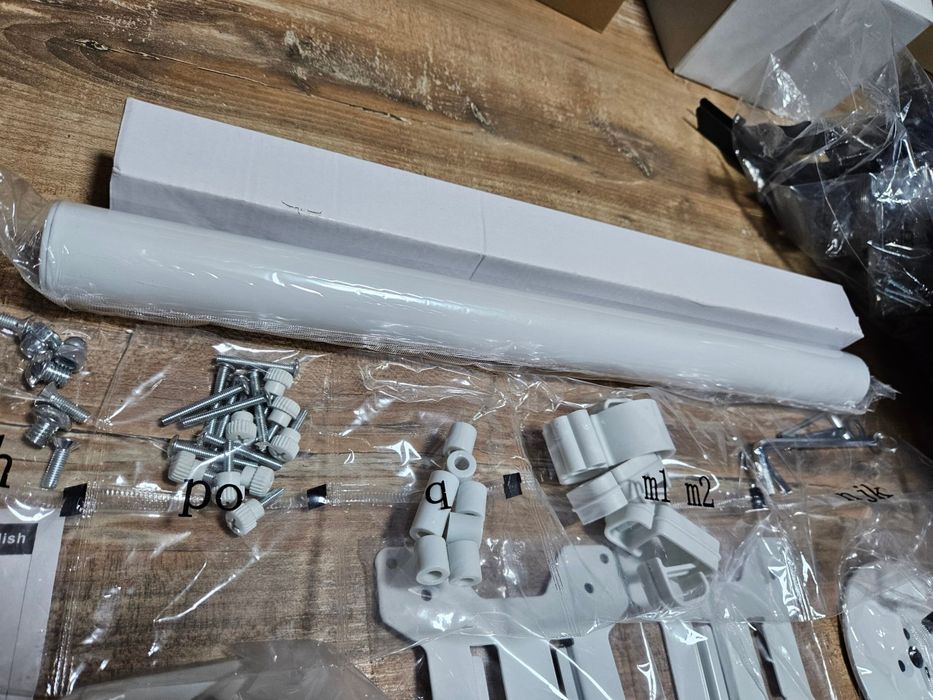 Suport de 2 monitoare de 33-68 cm reglabil, Alb