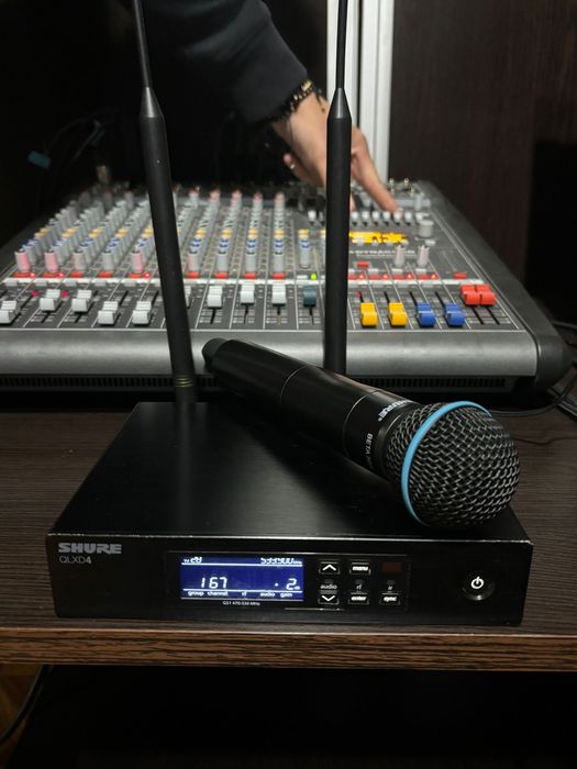 Microfon Shure QLXD4