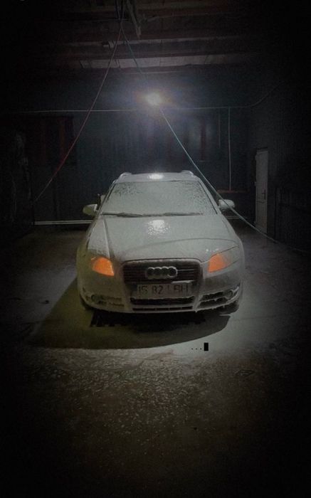 Vand audi a4 b7 avant