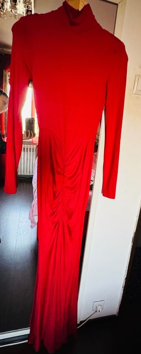 Vând rochii de ocazie