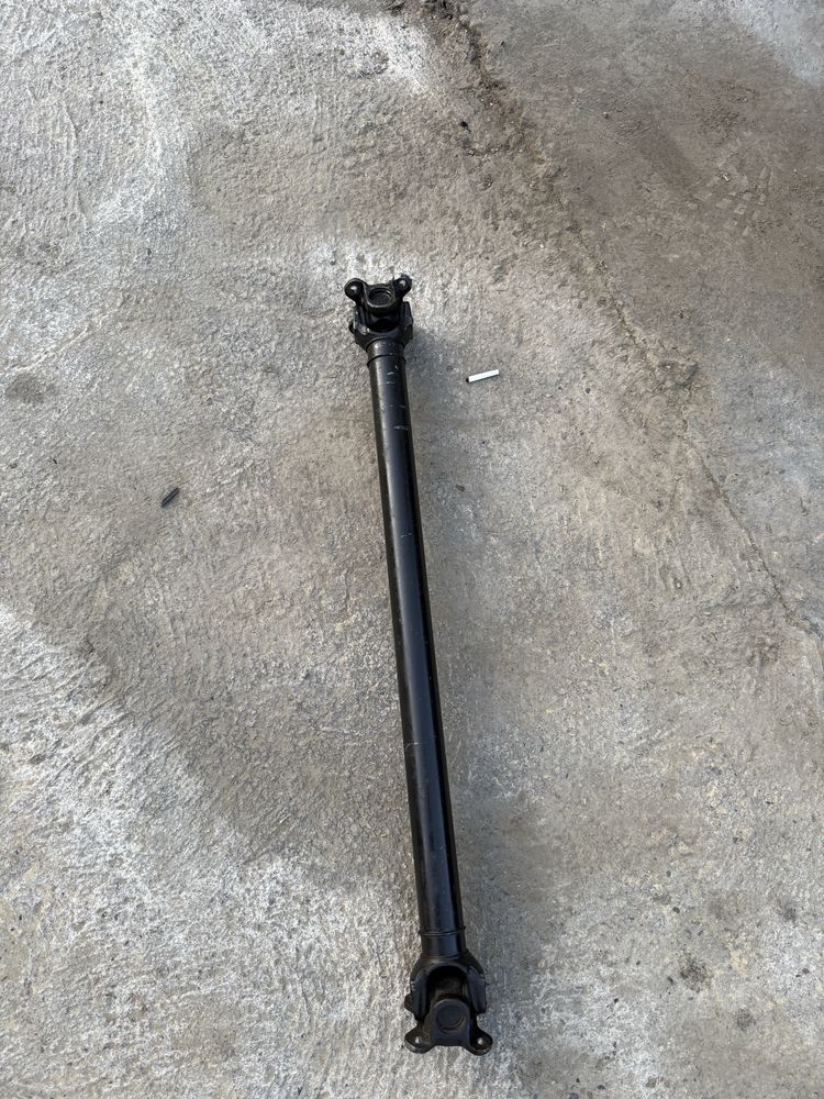 Малък Кардан BMW E60/61 E90/91/92/93 Maluk kardan BMW E60/61 E90/91/92