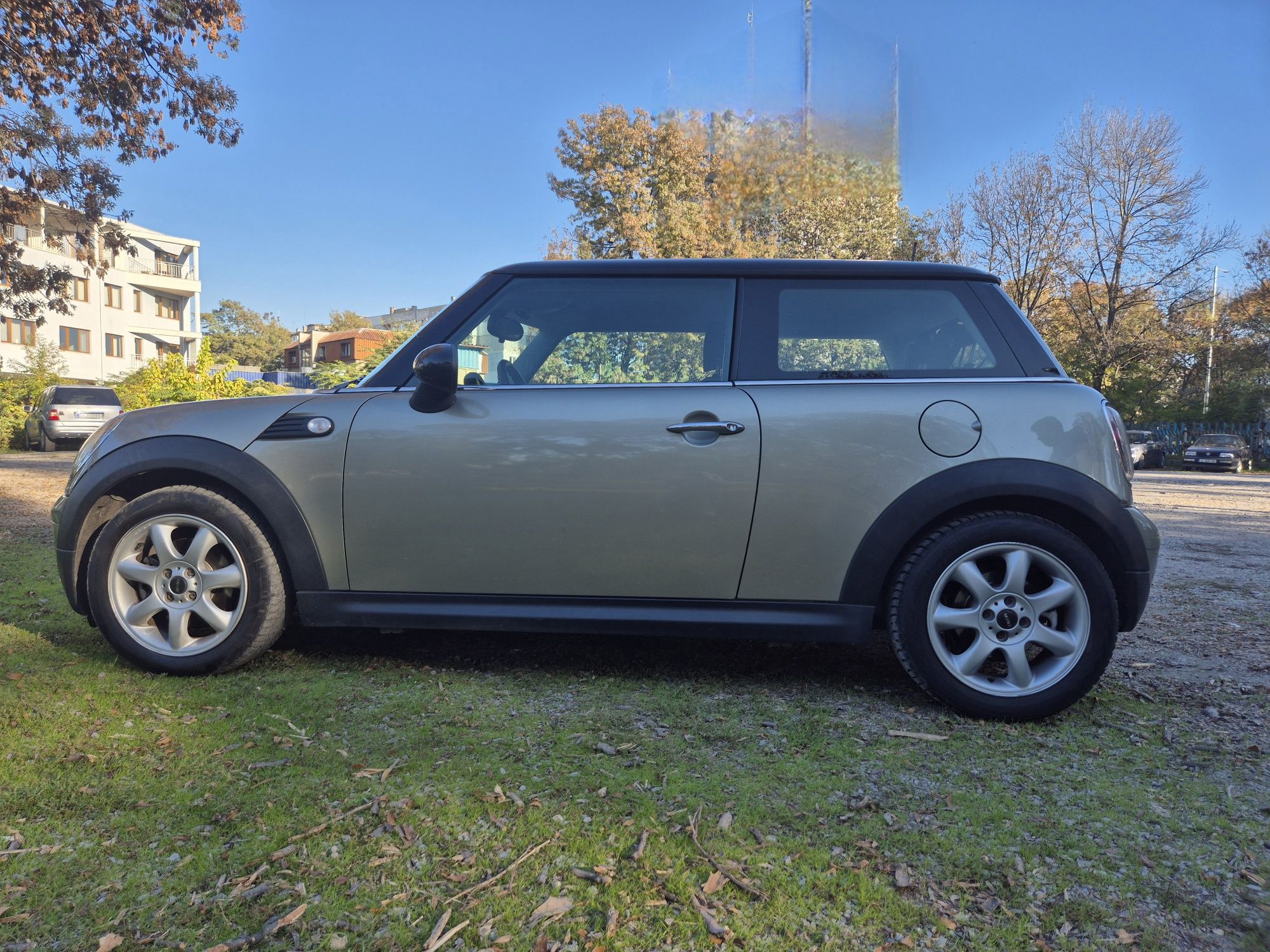 Mini Cooper 1.6 автоматик