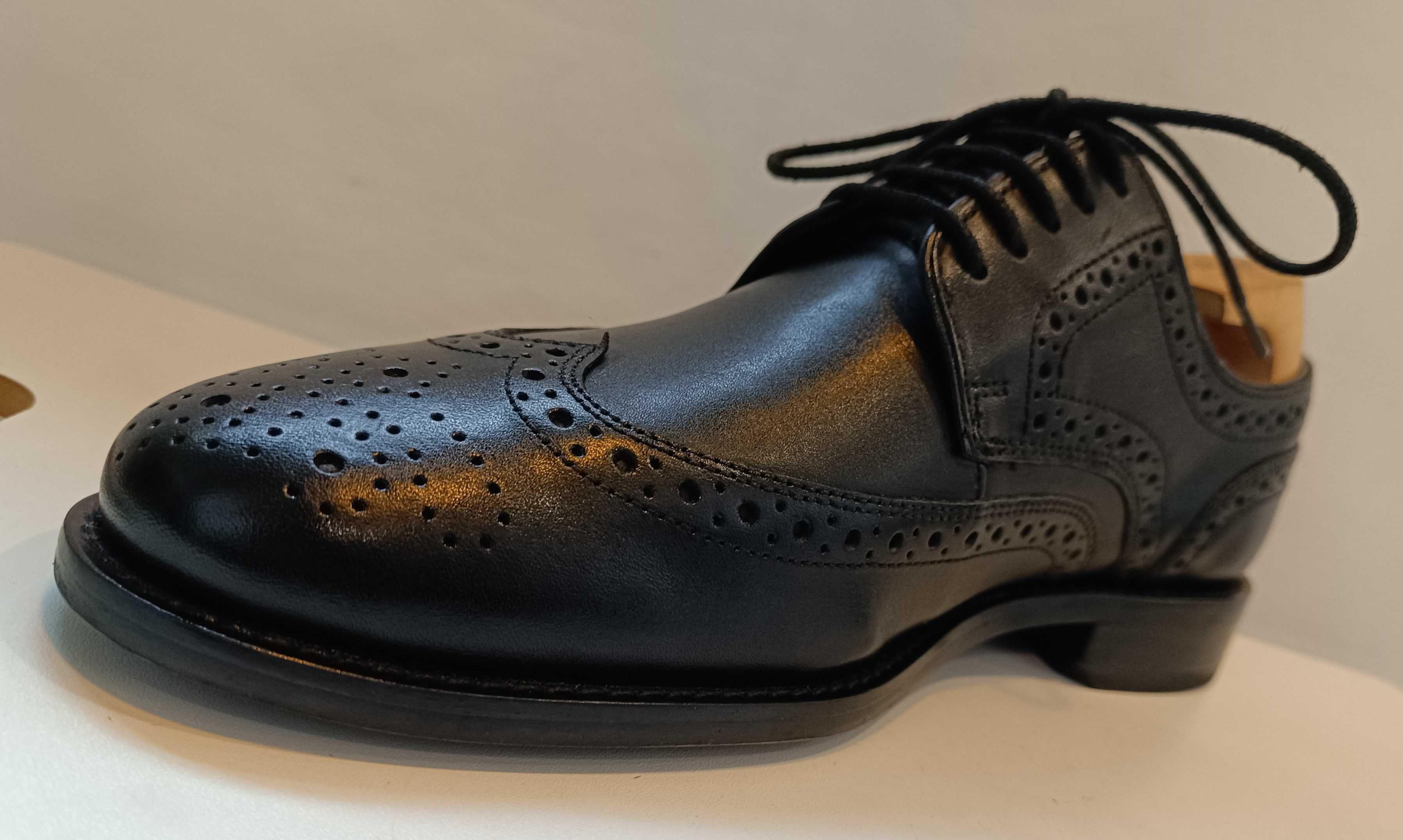 Pantofi derby 40 40.5 brogue premium Nunn Bush NOI piele naturala