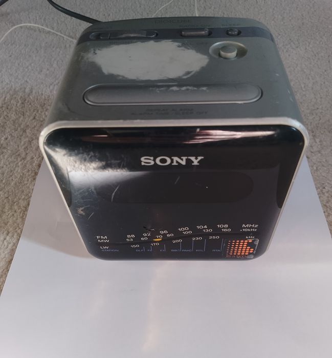 Sony Diigicube ICF-C101L radio plus ceas digital