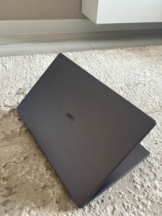 15.6" HUAWEID 15 BOD-WXX9, Core i3, RAM 8 ГБ, 256 ГБ, Intel UHD