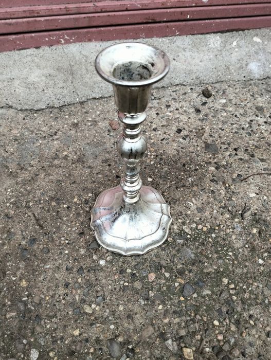 Посребрен свещник с маркировка