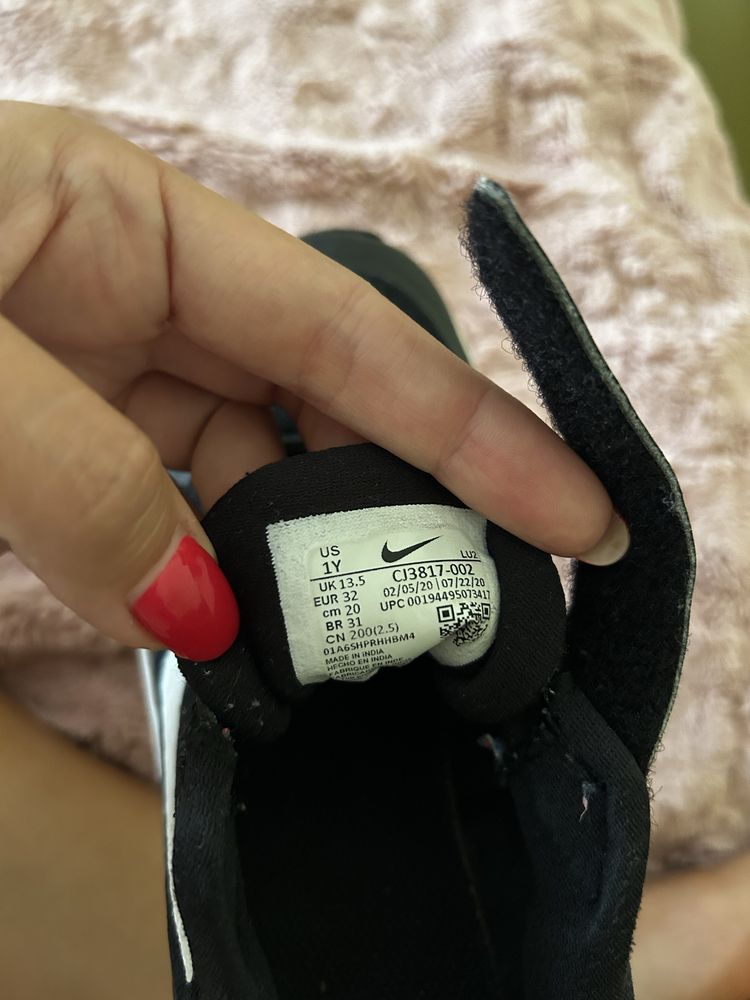 Детски маратонки Nike номер 32