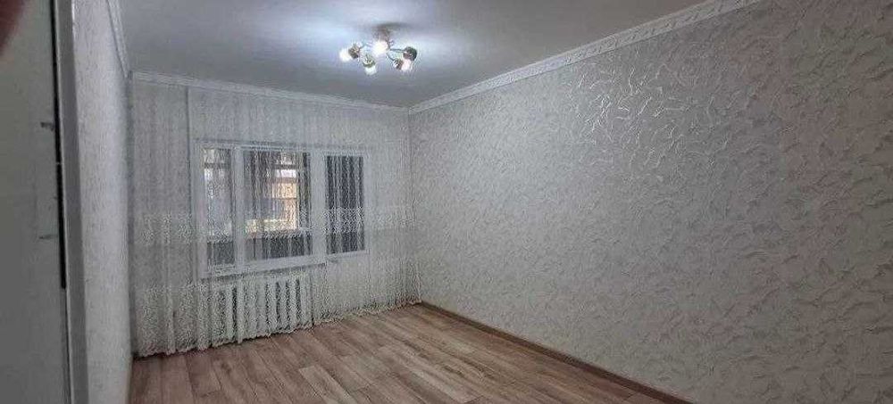 Продаётся 1в2/1/4 на Юнусабад 10 квартал