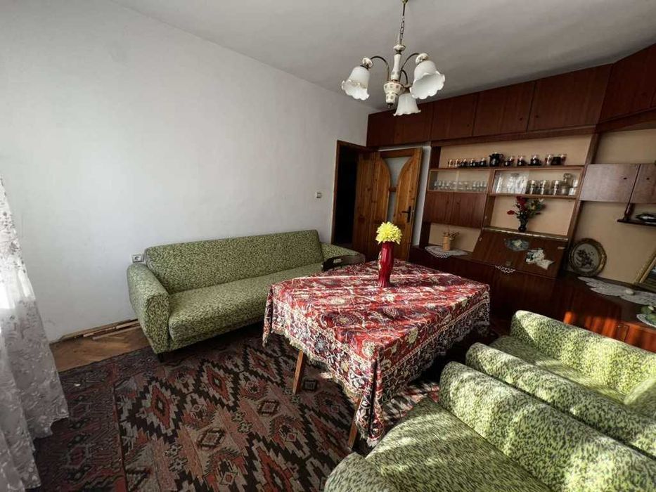 Продава се Етаж от къща в Габрово, Център - 72 кв.м за 1311 €/кв.м - Снимка #2