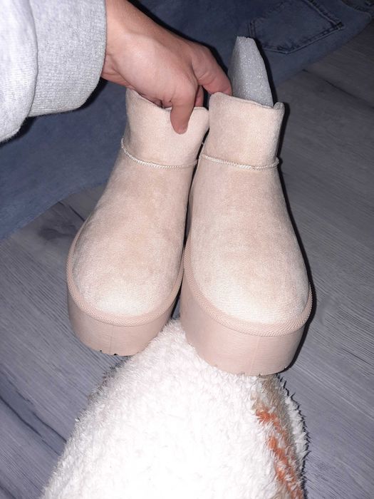 Ghete tip ugg dama okay pt nr 38
