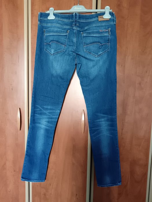 Vând Blugi Dama Mai Jeans .Co Mărimea 42