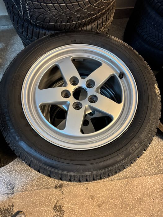 Roti de iarna Audi A4 205/60 R16 Dunlop Winter Sport