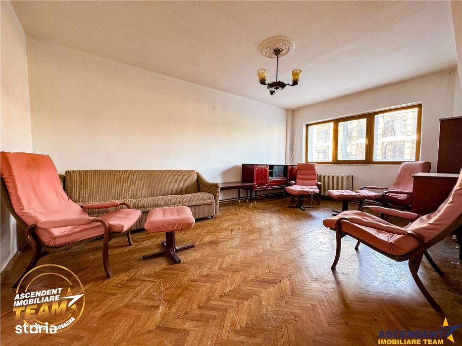 Tur 3D! Apartament 4 camere spatios,  luminos,cu garaj,Ultracentral,Co