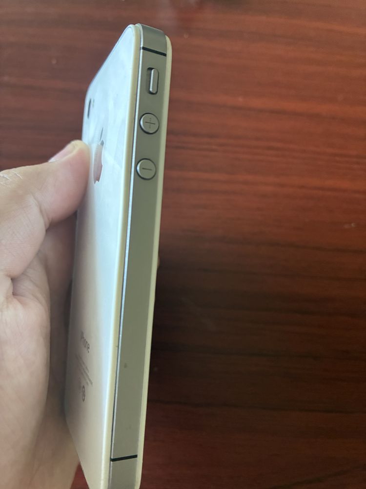 Iphone 4s Айфон РОРИТЕТ