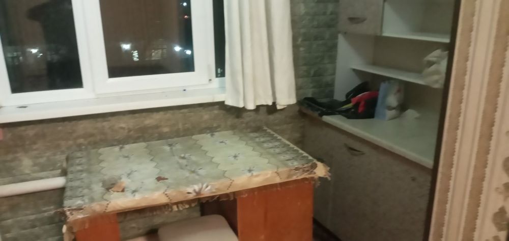 Yashnobod tumani 2 xona uy ijaraga beriladi 300 dollarga oilaga toza