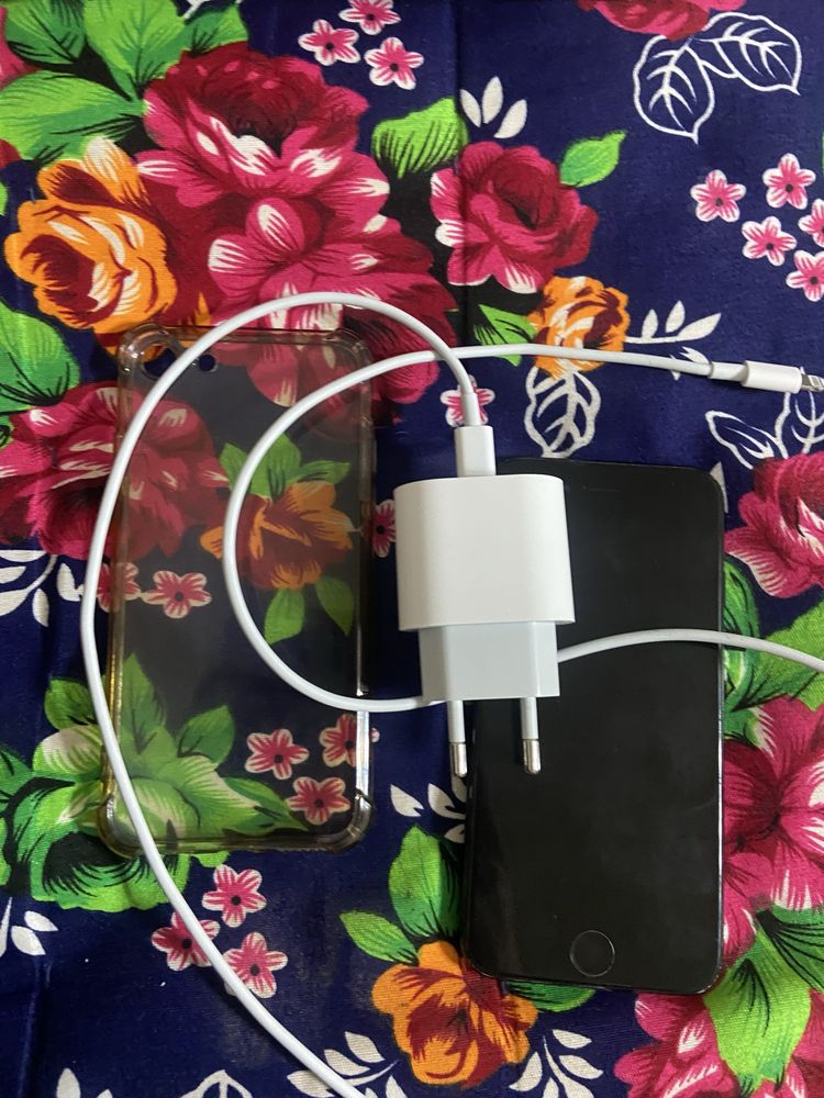 iPhone 7 срочно продаю