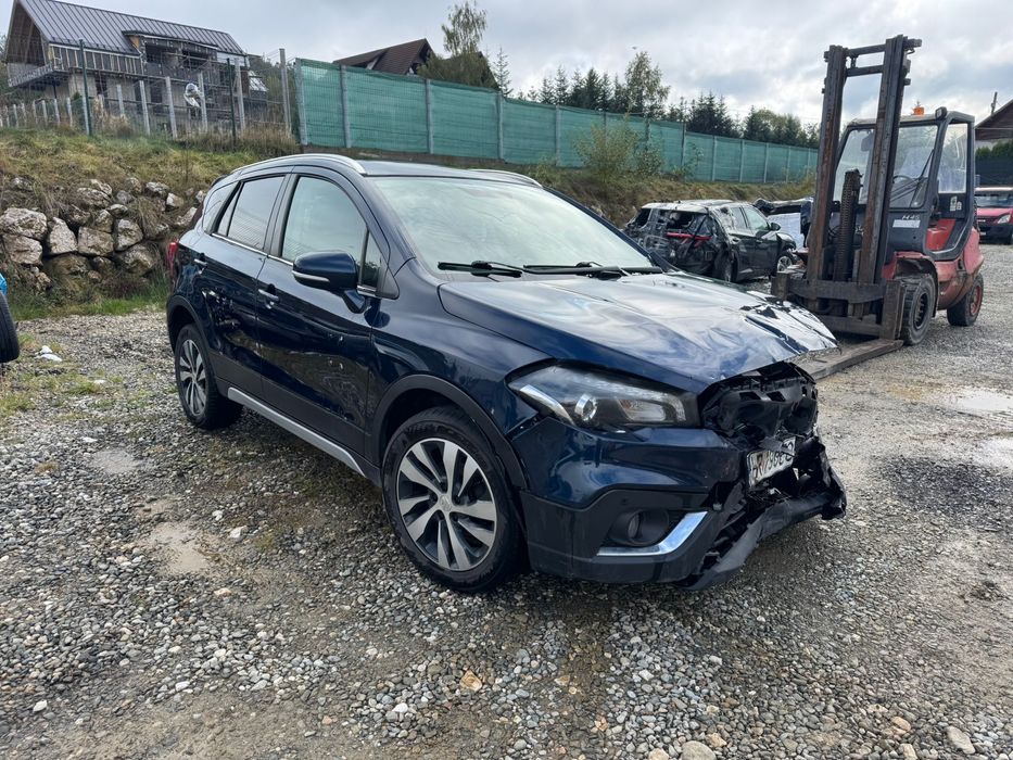 Suzuki sx4 s-cross avariat