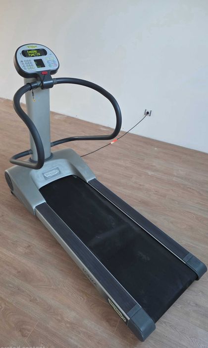 Бягаща пътека Technogym Run Forma