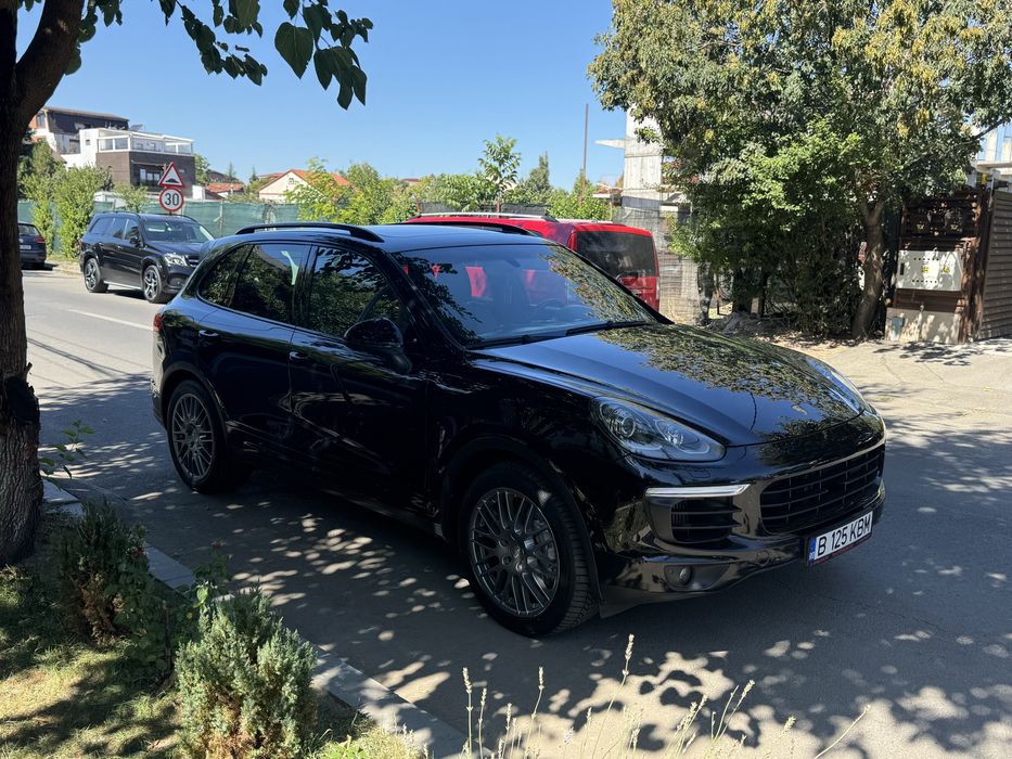 Porshe Cayenne/2016/420cp/km reali/stare buna.