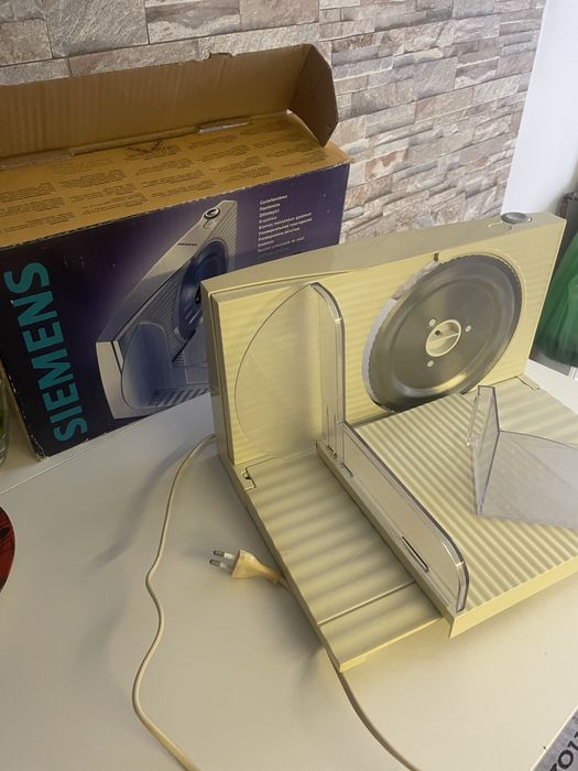 Vand feliator mezeluri Siemens