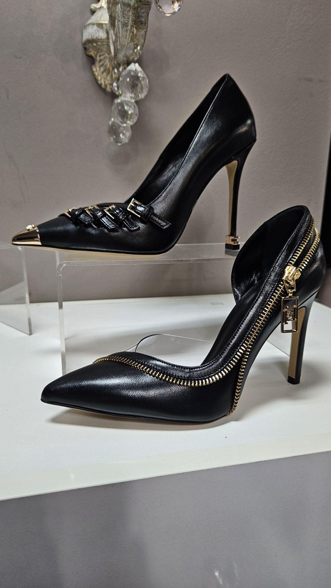 Елегантни обувки  ELISABETTA FRANCHI естествена кожа