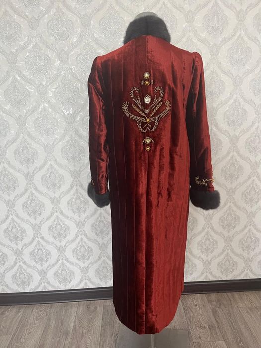 Шапан женский————