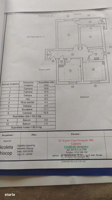 Apartament 3 camere de vanzare, decomandat