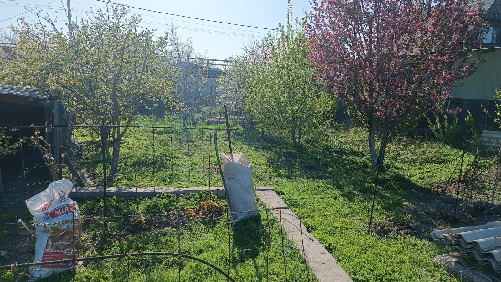 Продам дом СРОЧНО , В ИПОТЕКУ ПРОХОДИТ ,в отличном состоянии из кирпи