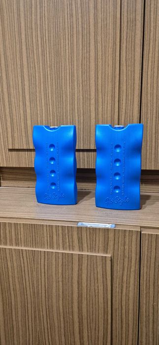 Аккумуляторы холода , гелевые . Новые.