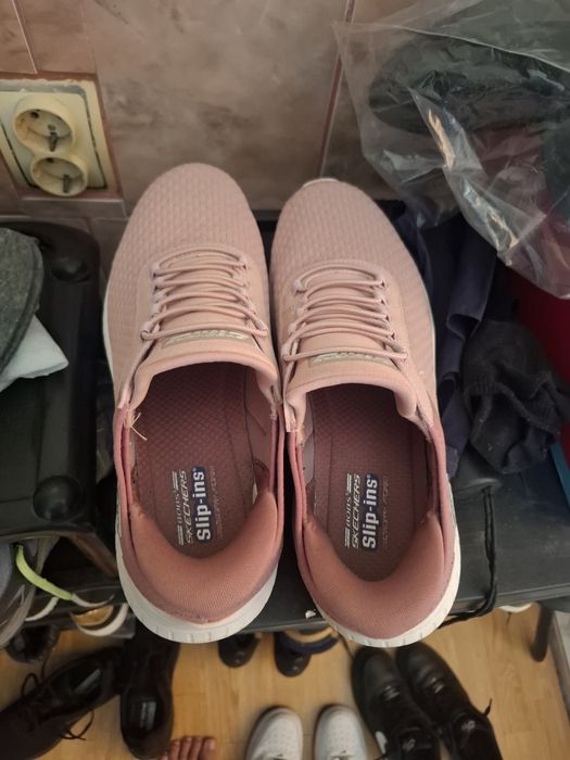 Skechers mărimea 39