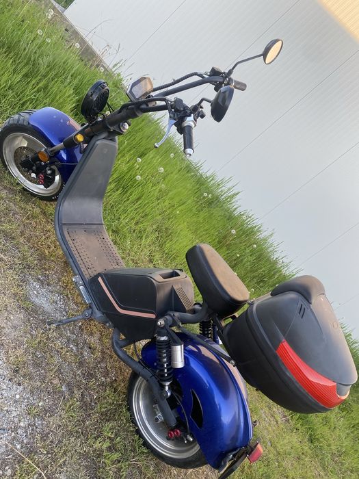 Vand/inchiriez scuter electric 3000w 250 lei / saptamana