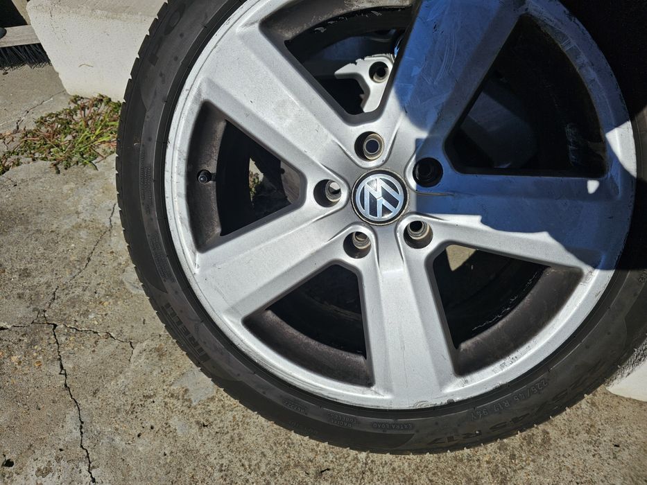 Jante + Anvelope Vara 225/45/R17