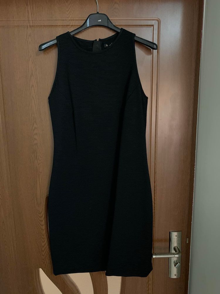 Дамски рокли, Guess, Calvin Klein, Massimo Dutti, Rinascimento, G-star