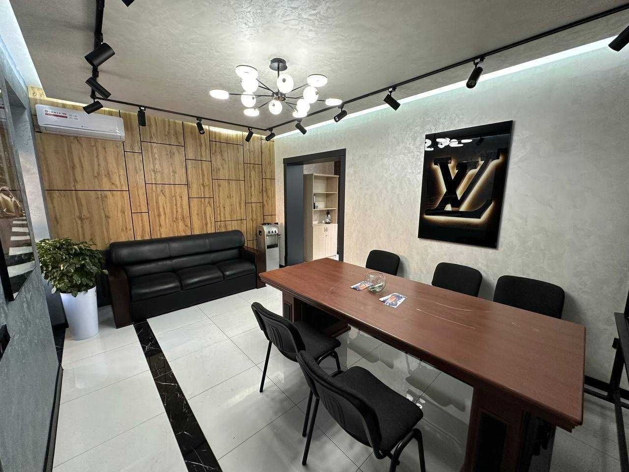 Продаётся помещение  90м2  Ориентир: Мукумий мост, Пирамид