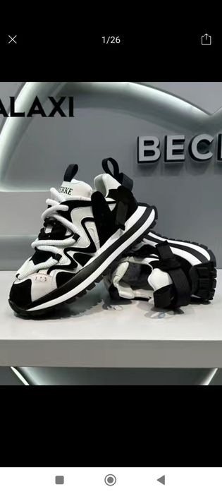 Продам кроссовки