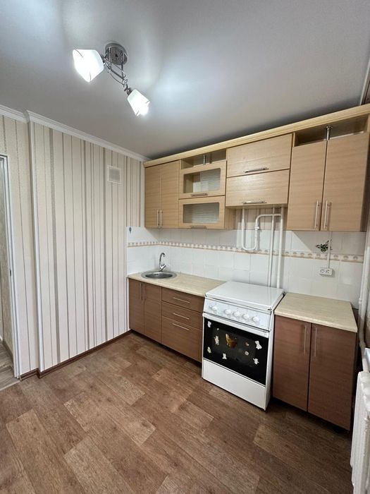 Продам 1-комнатную квартиру в центре