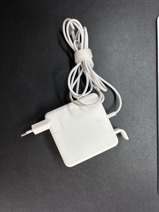 Încărcător Apple 85W MagSafe 1 (Mufă Tip L)