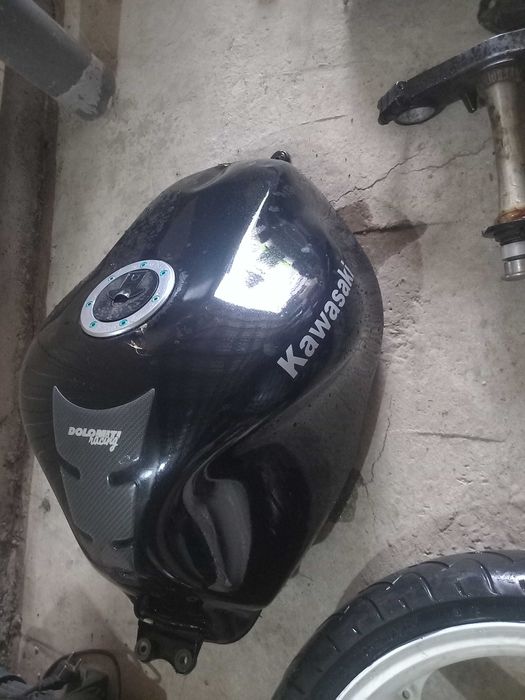Piese Kawasaki Ninja Zx9R