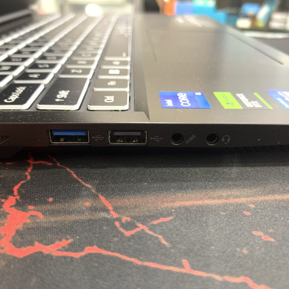 Ноутбук Noutbuk Acer aspire 7 Gaming laptop Новый YANGI BEPUL YETKAZSH