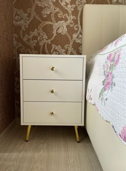 Прикроватная тумба