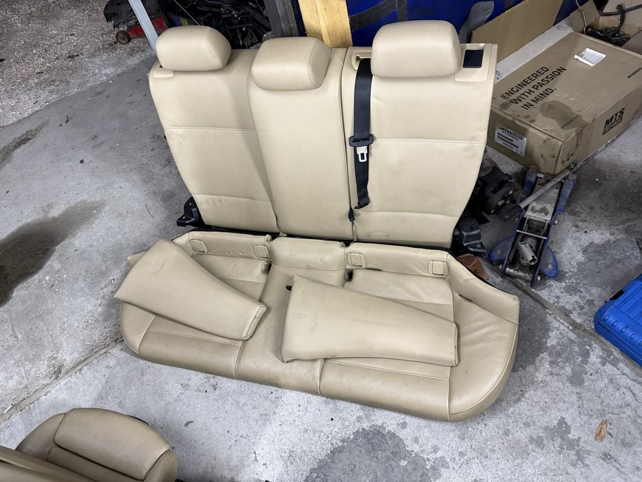 Кожен рекаро салон BMW X1 (E84)