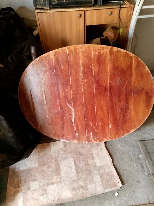 Стол бабушкин продам