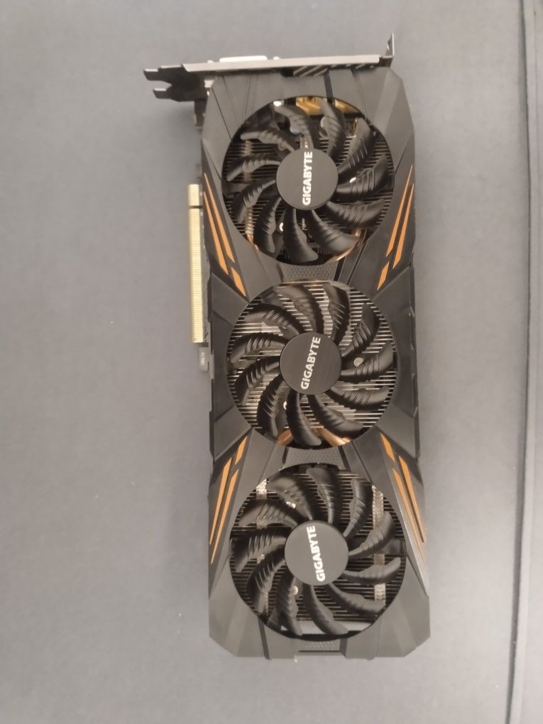 GTX 1070 TI Gigabyte