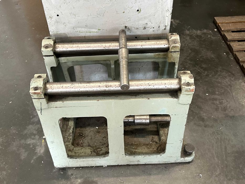 Accesorii strung/freză - Menghină, divizor, masă rotativă, un. 4bacur