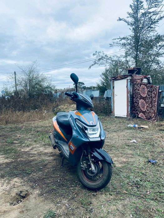 Продам скутер срочно