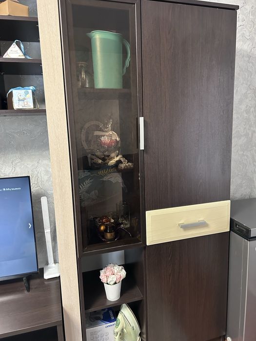 Продам стенку в отличном состоянии