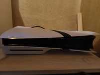 Ps5 pro със disc drive, игри и 2 джойстика