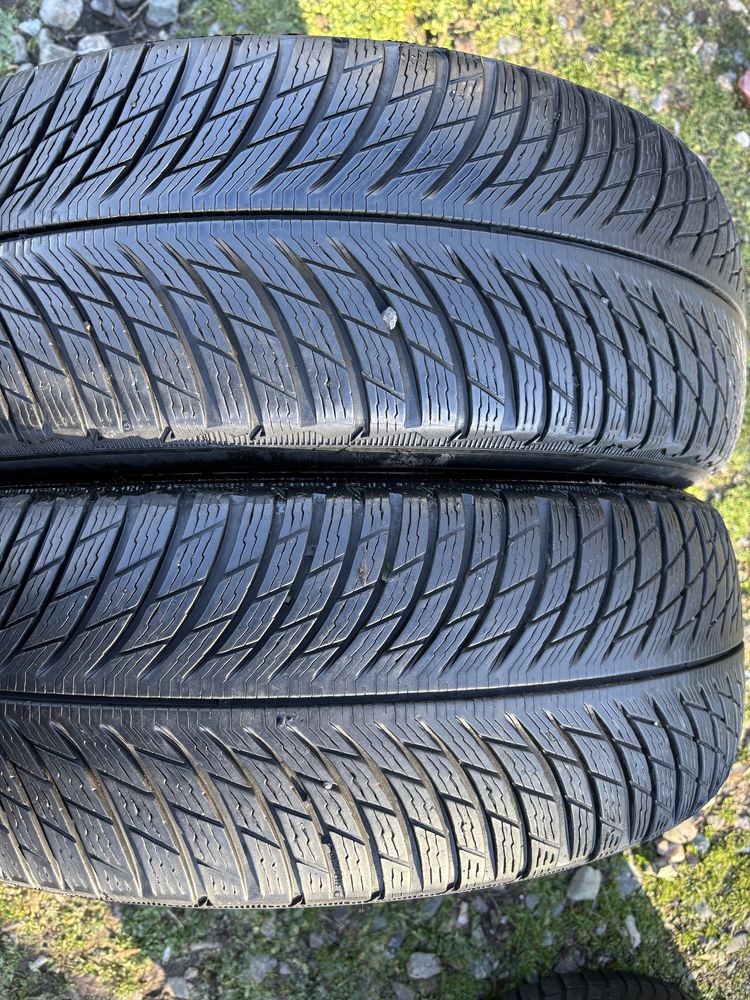 235/65 R17 2бр зимни гуми