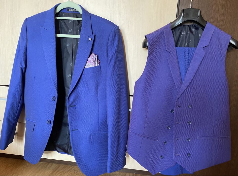 Costum albastru, 3 piese