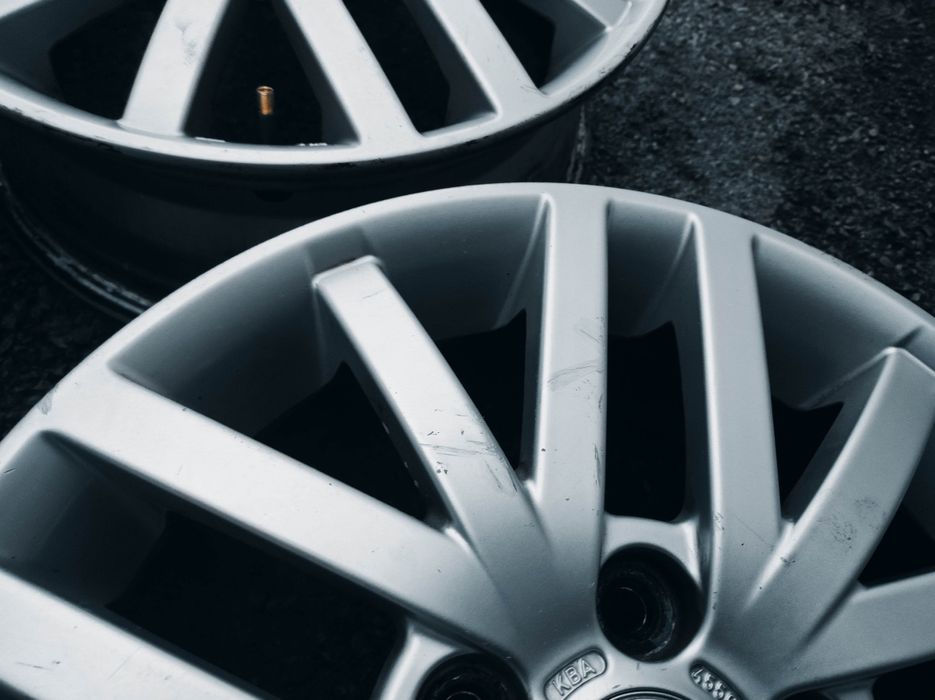 Тойота/Toyota - 16 цола 5x114,3 ; 4 бр. лети джанти